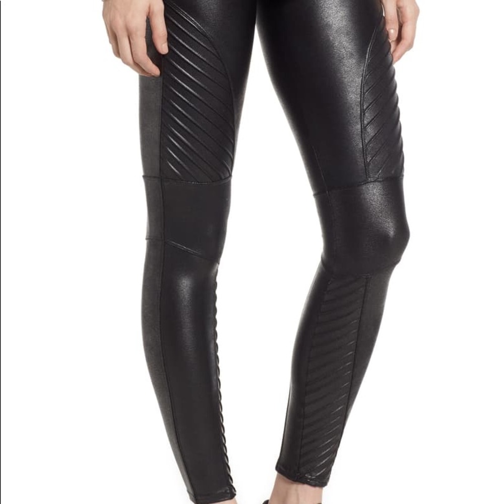 Faux leather leggings